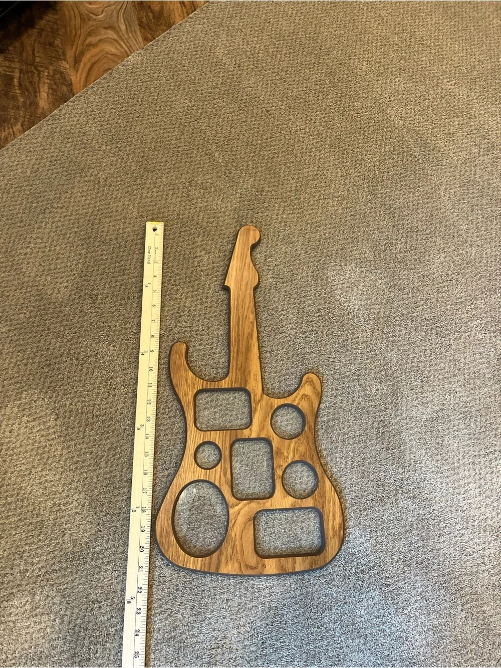 Guitar-Shaped Wood Grain 7 Photo Frame